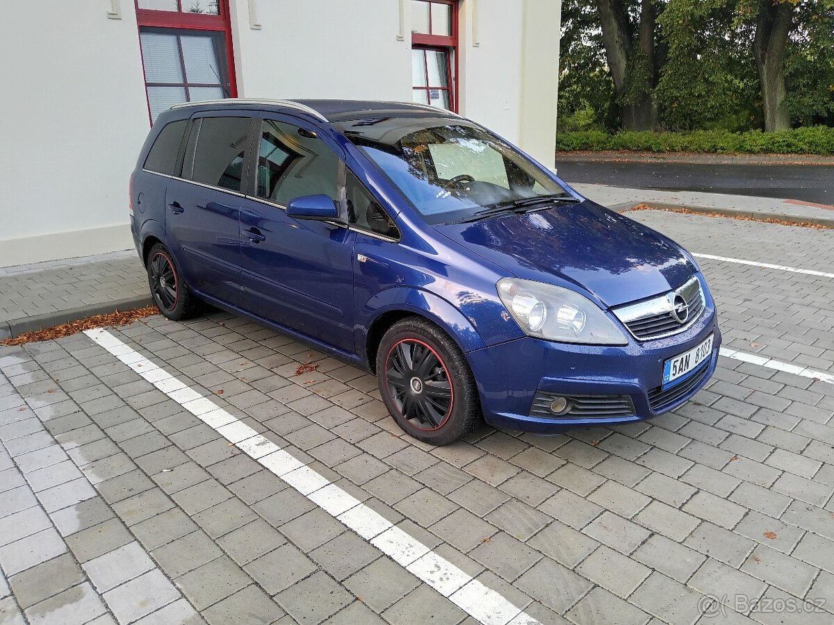 Opel Zafira - 2