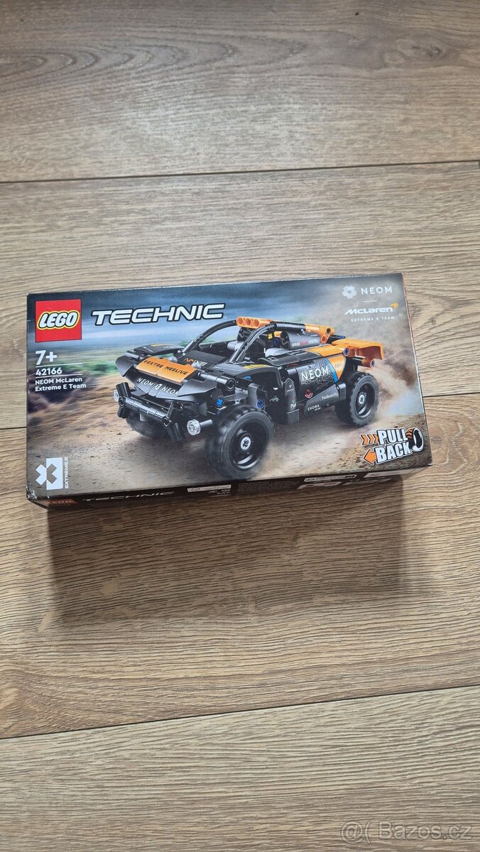 Lego TECHNIC Neon MaClaren 42166 - 2
