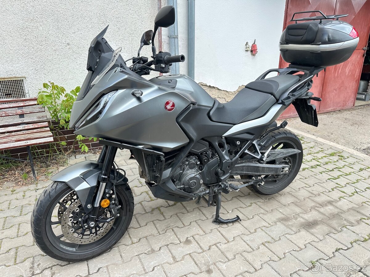 Honda nt 1100 - 2