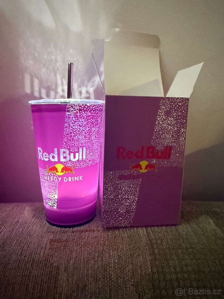 Red Bull Kelímky - 2