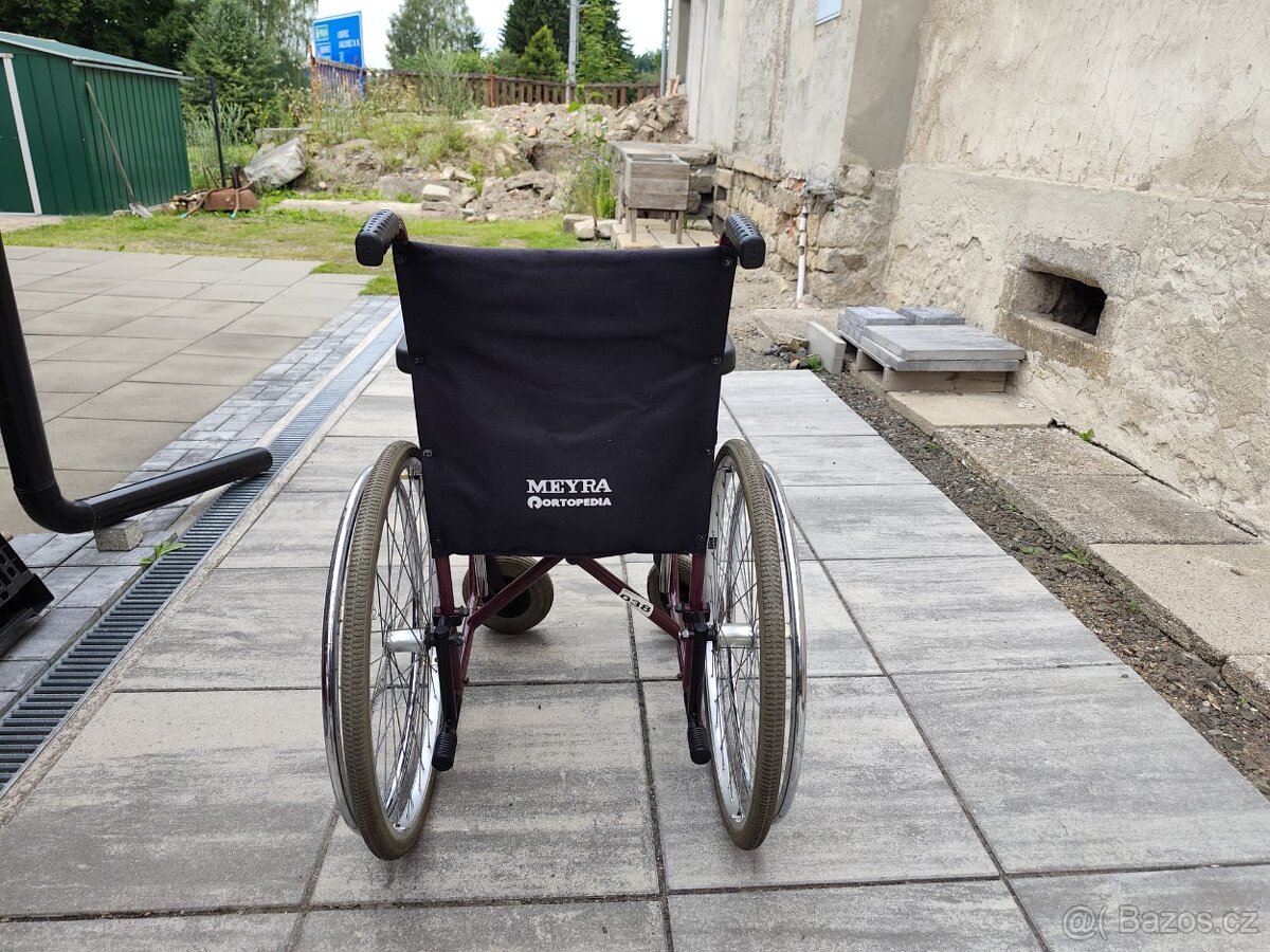 Invalidní vozík - 2