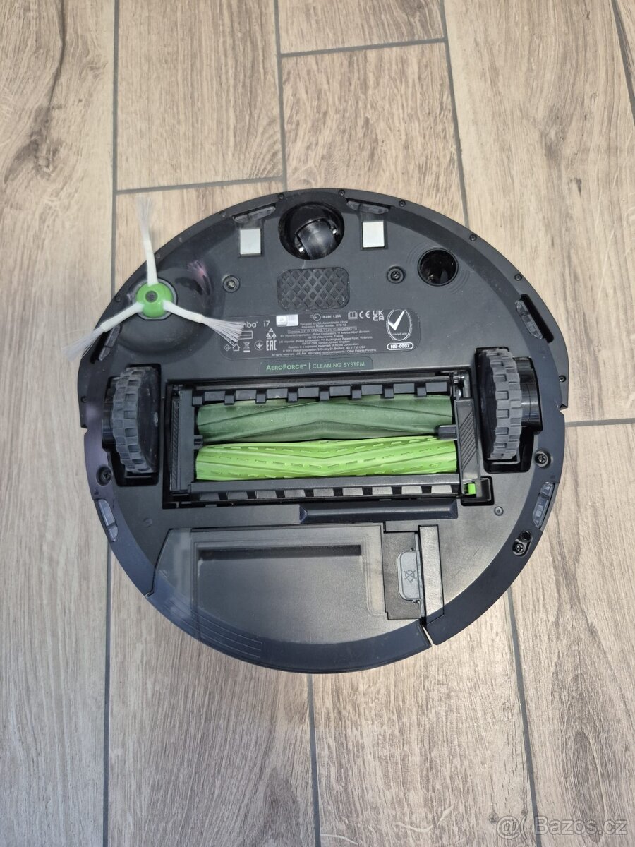 iRobot Roomba i7 - 2