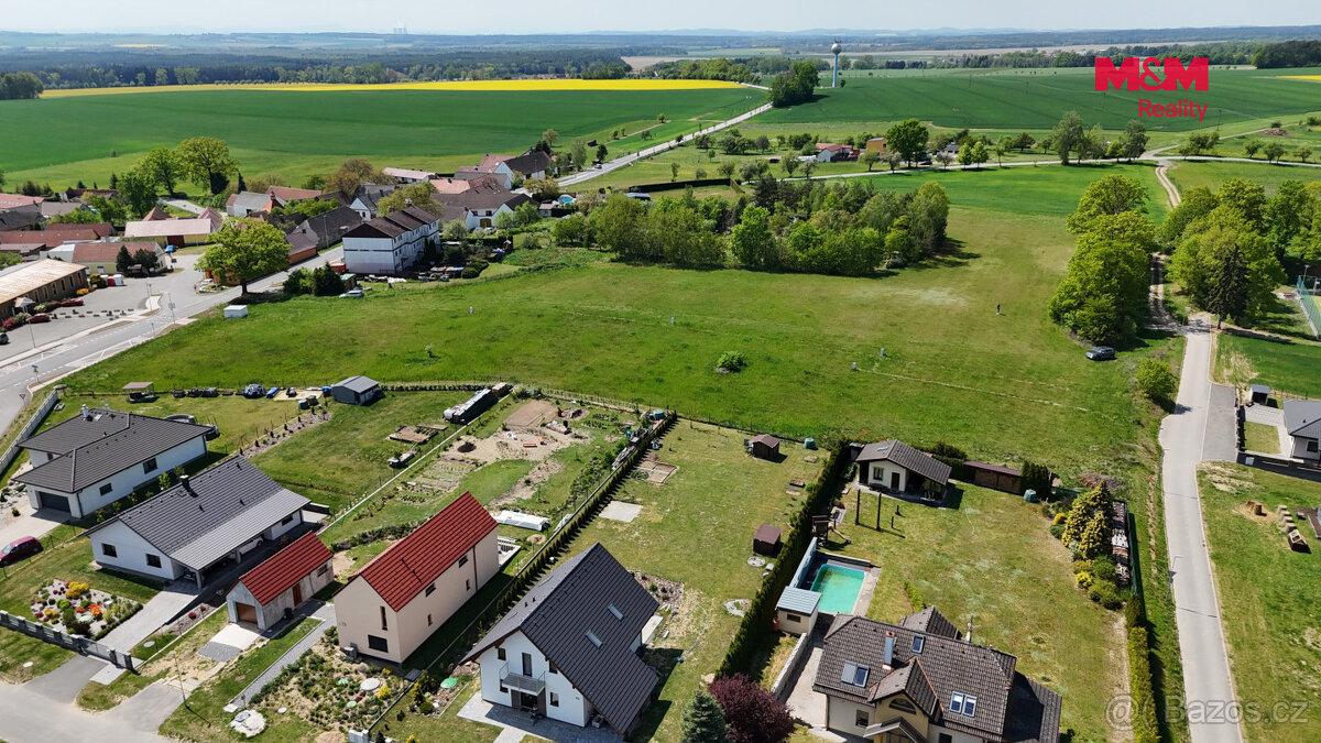 Prodej pozemku k bydlení, 1121 m², Vesce - 2