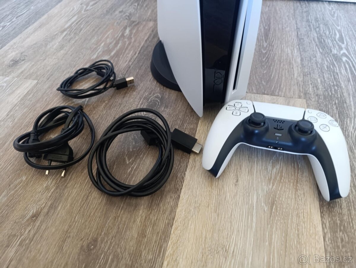 PS5 s mechanikou + 1tb disk - 2