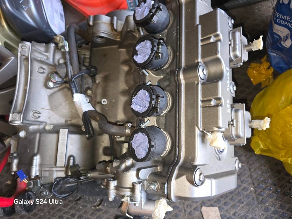 Honda Hornet 600 - 2