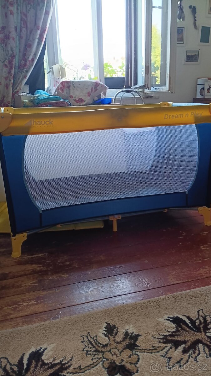 Cestovní postýlka - 2