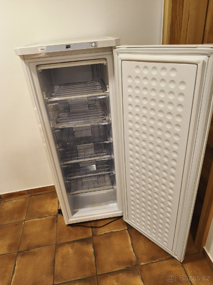 Mrazák šuplíkový - 2