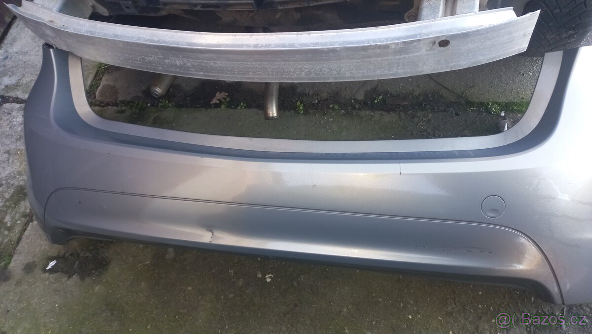 Opel Meriva B rok 2014 zadní nárazník,výztuha,držáky narazni - 2