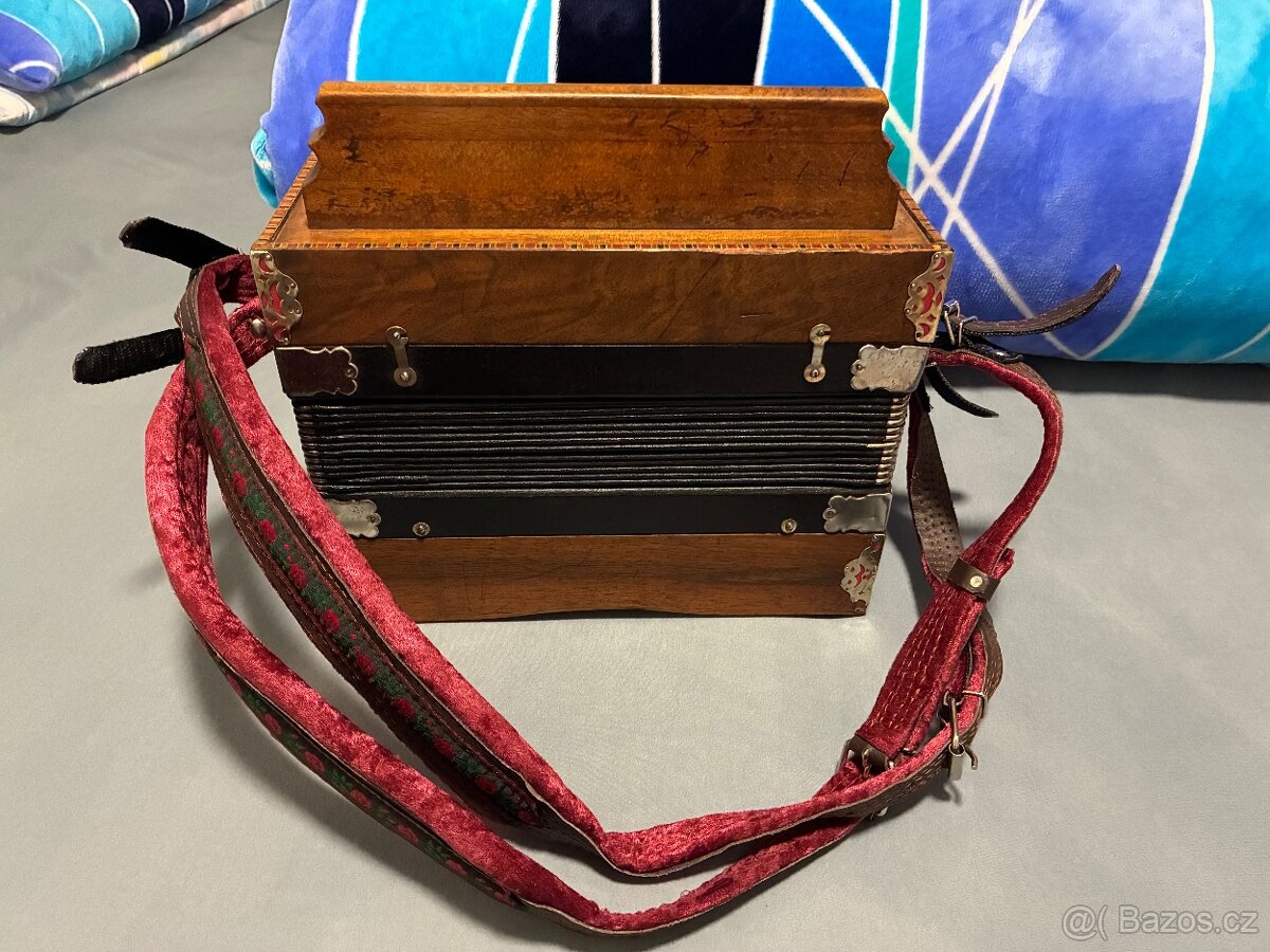 Heligonka J.Hlaváček 1927 cf 2 hlas - 2