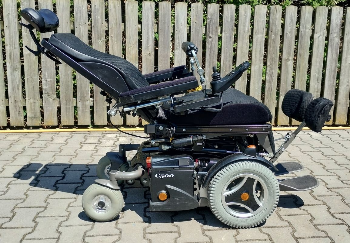 Elektrický invalidní vozík Permobil C500 - 2