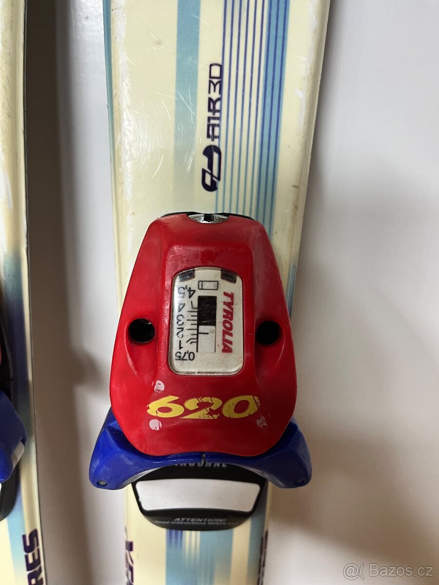 Dětské lyže Xeres Crosscarv X7 + vázání, lyžáky a hůlky - 2