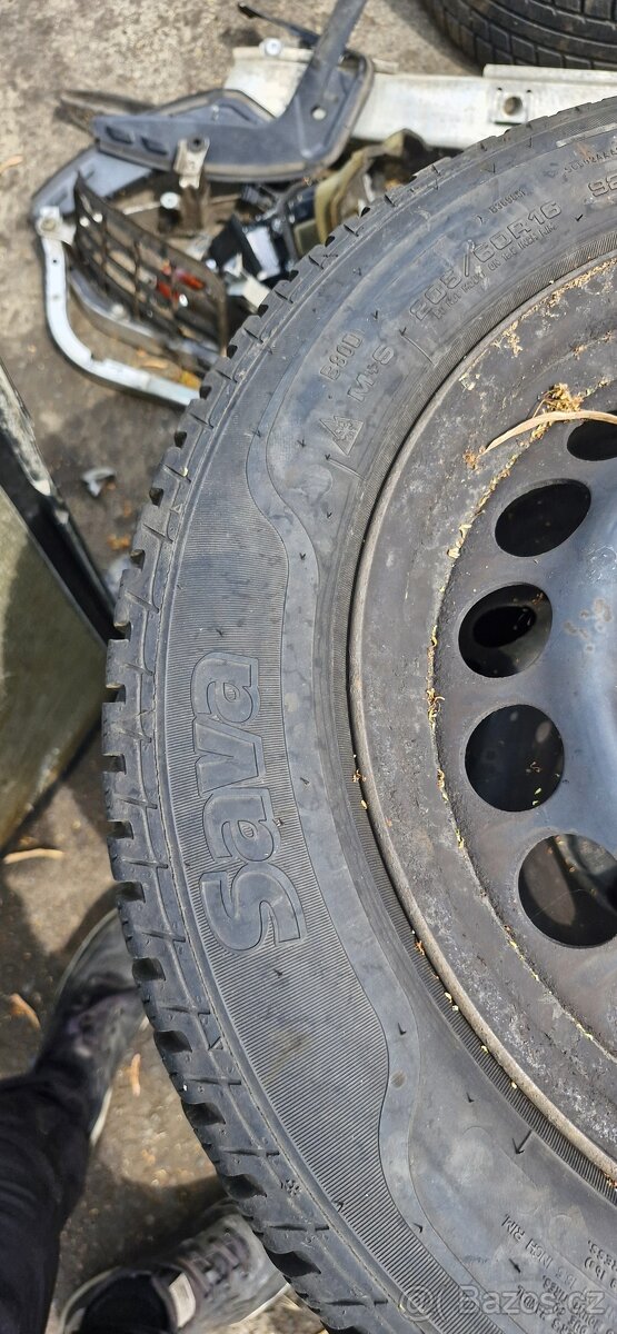 Zimni kola 5x122 audi A4 B8 8k 205/60 r16 pneu - 2