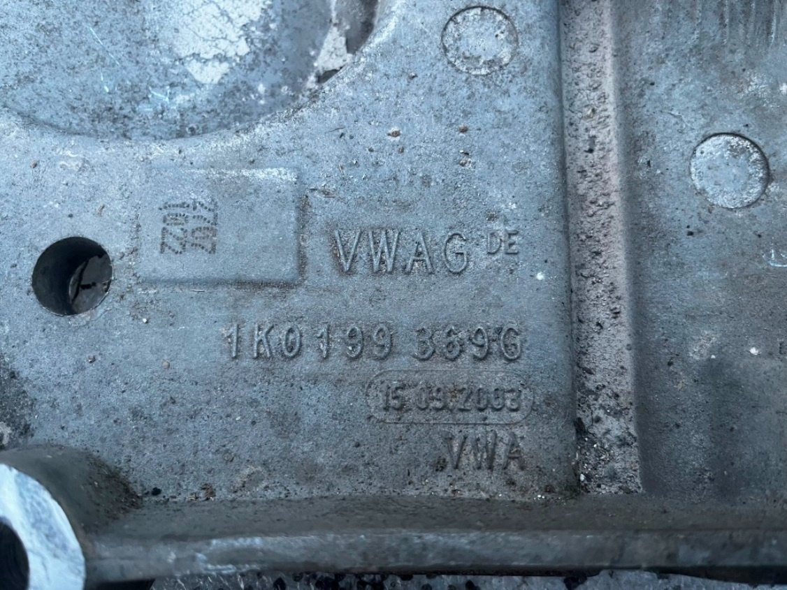 Nápravnice přední 1K0199369G - Koncern VW - 2