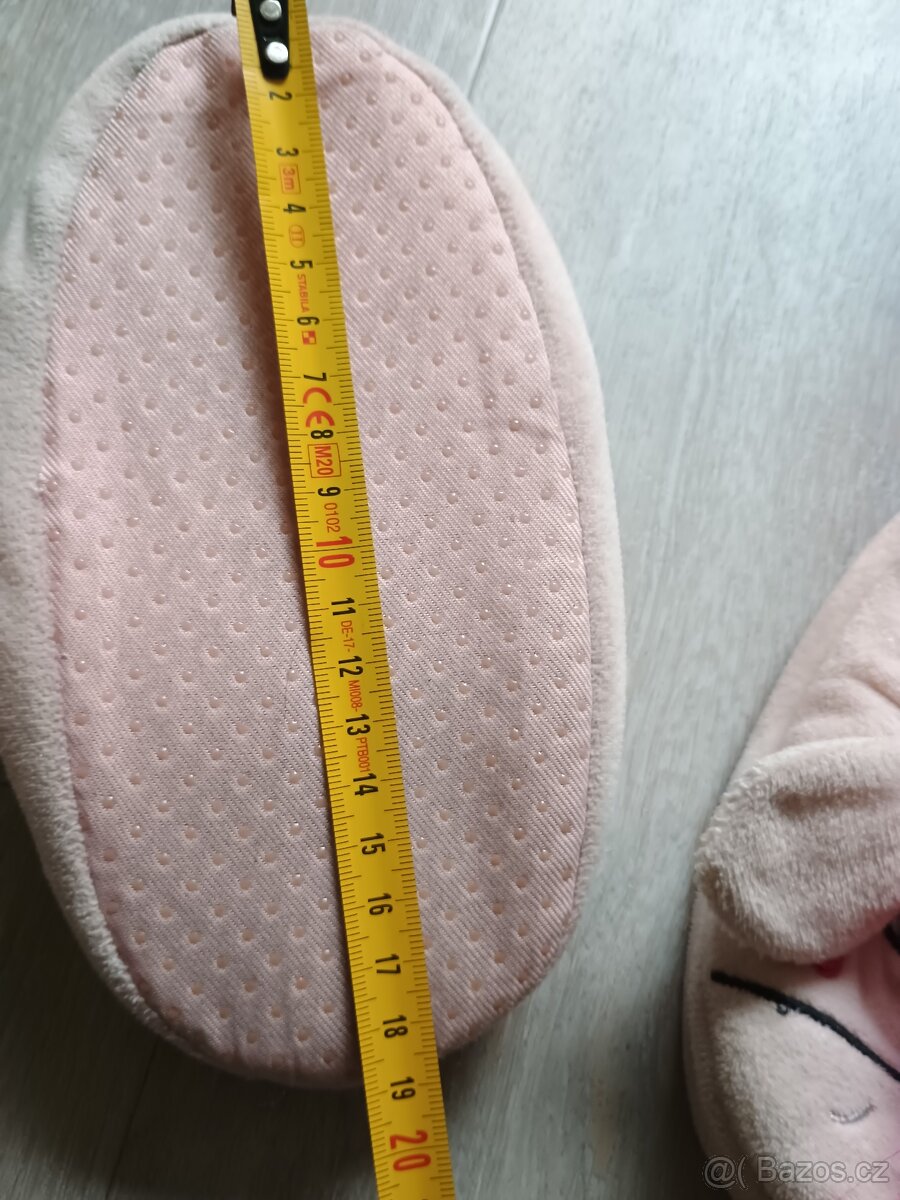 Dívčí bačkůrky teplé 18,5 cm - 2