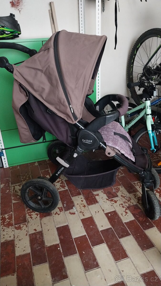 Britax B-Motion 4 - 2