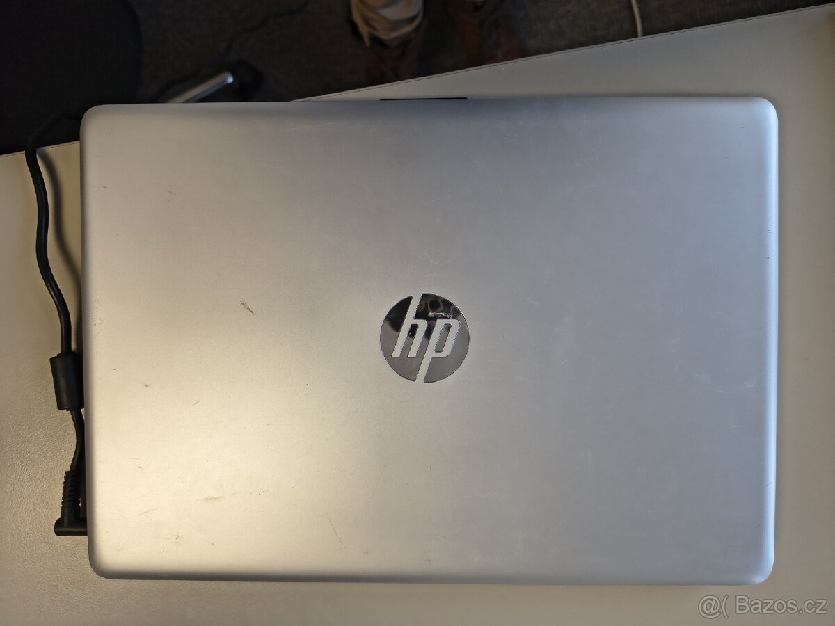 Moderní HP Laptop – AMD Ryzen 3 / 8GB RAM / Windows 11 - 2