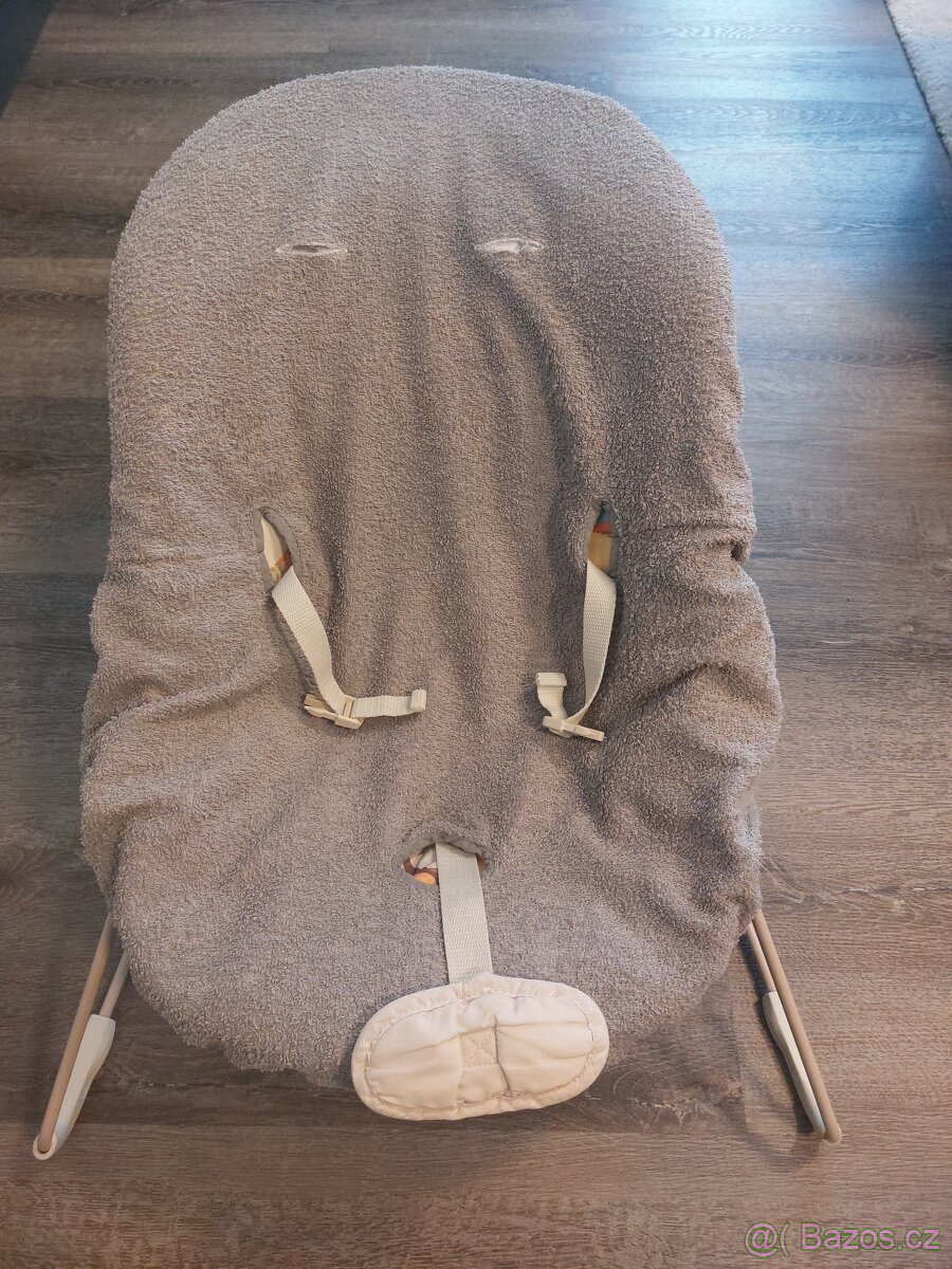 Oblečení a potřeby pro miminka - 2