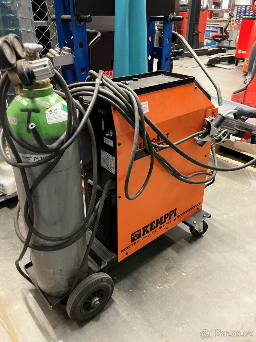Svařovací stroj CO2 Kemppi - 2