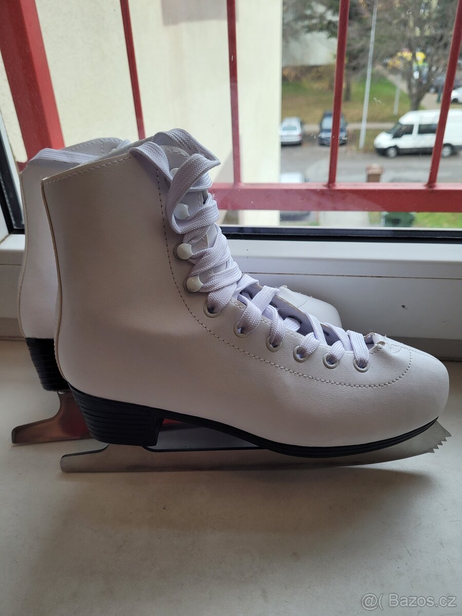 Dámské brusle velikost č. 38 - 2