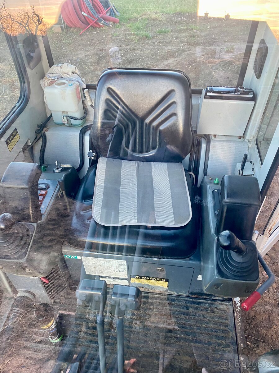 Minibagr Takeuchi TB014 – plně funkční, ihned k dispozici - 2