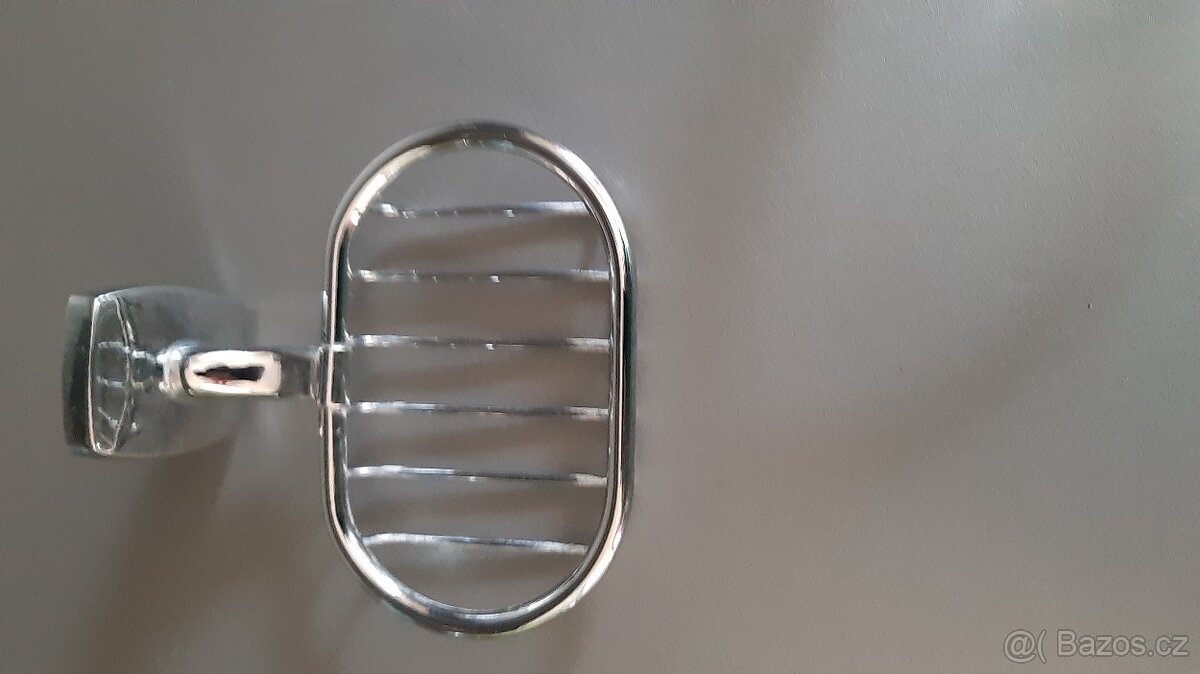 Prodám koupelnové doplňky - 2