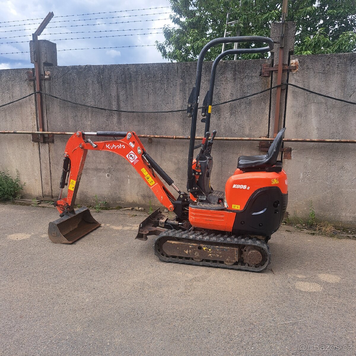 Minibagr Kubota K008-3 - 2