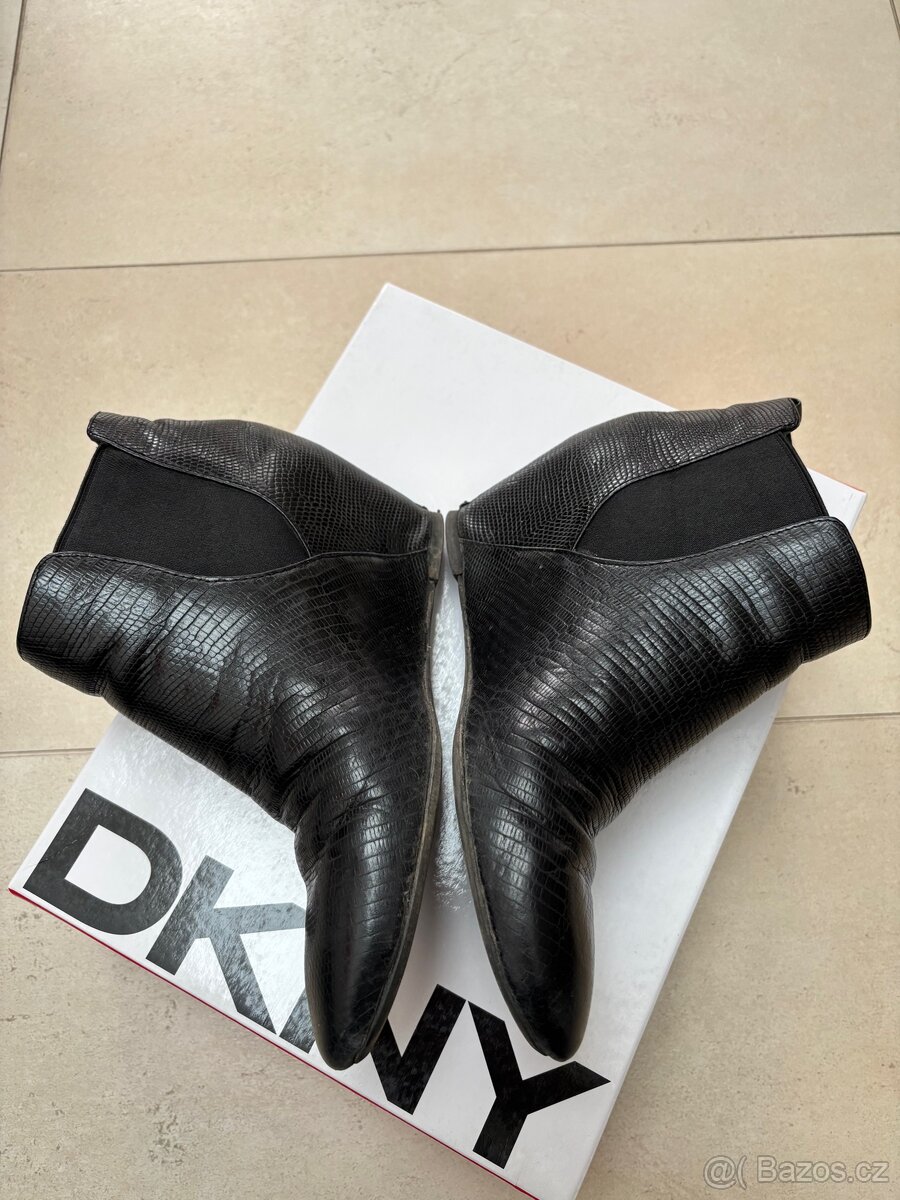 Dámské kotníčkové boty, DKNY vel.37,5, kožené - 2