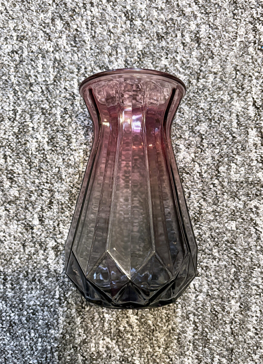 Dekorační váza - 2