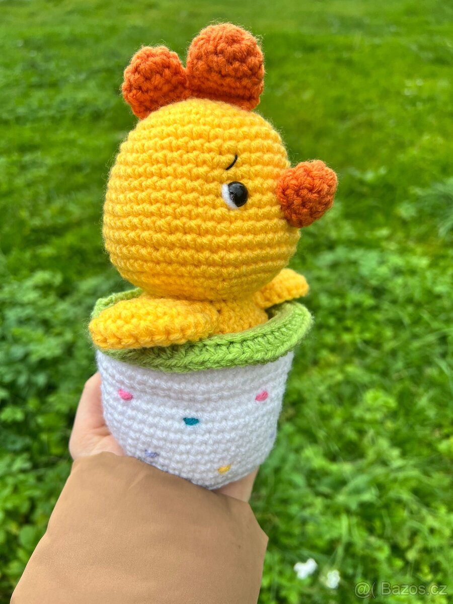 Háčkovaná hračka - velikonoční kuře - 2