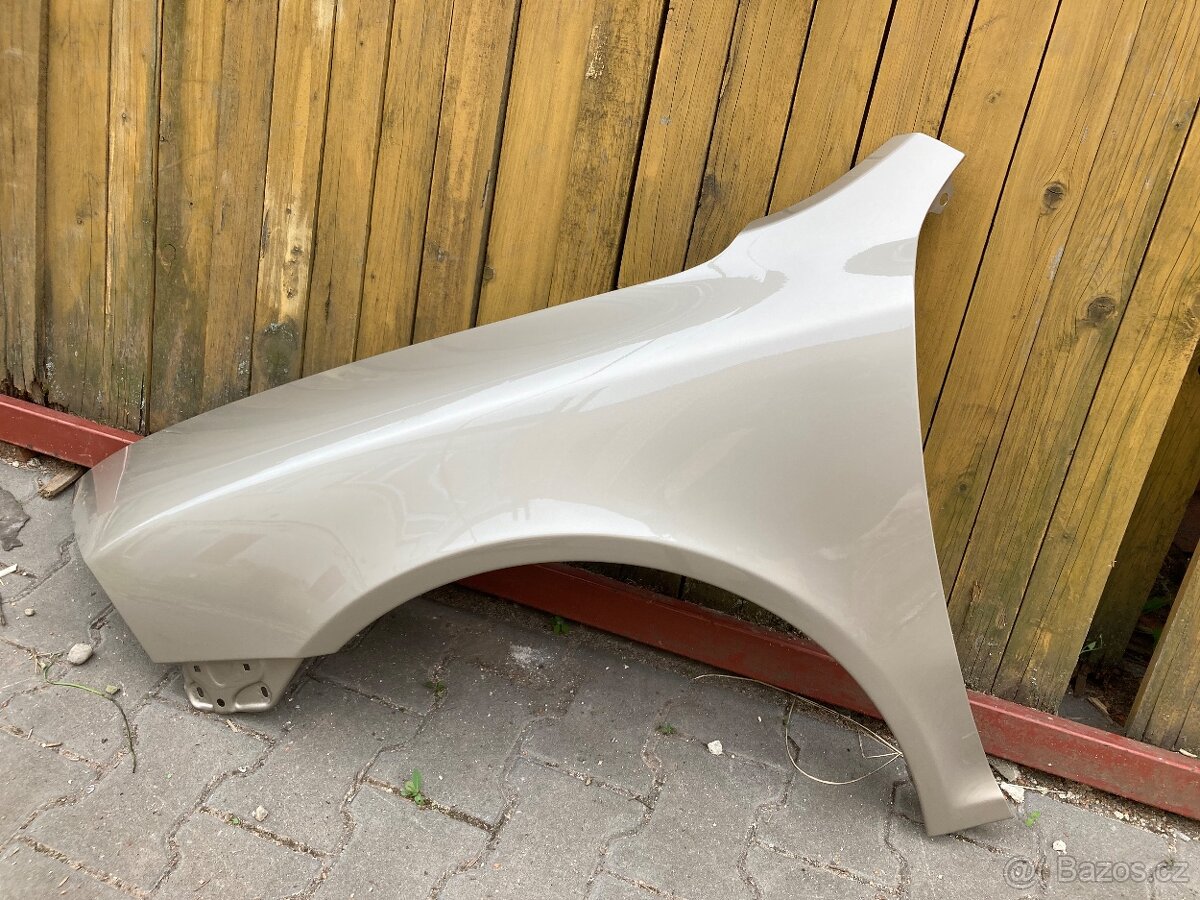 Levy i pravy blatník Škoda Octavia 2,II, 9201 Sahara Beige - 2