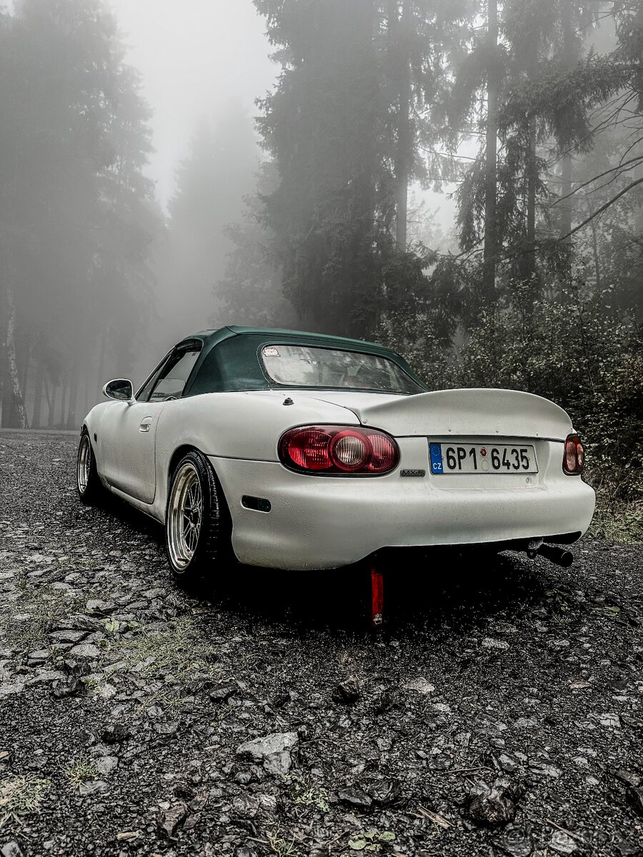 Mazda MX5 NBfl 1.6 81kw - 2