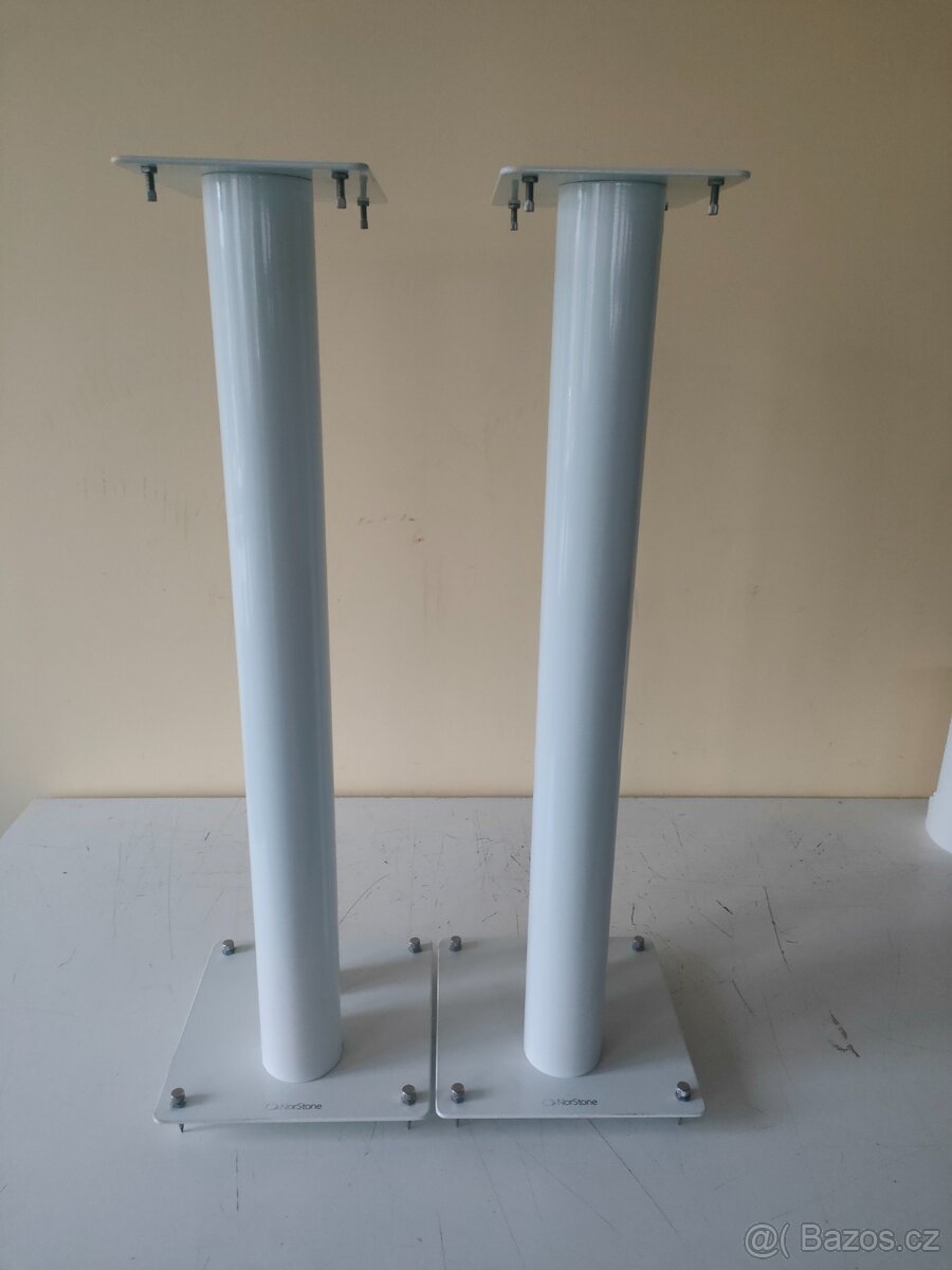 Stojany na repro Norstone Stylum 1 - 2