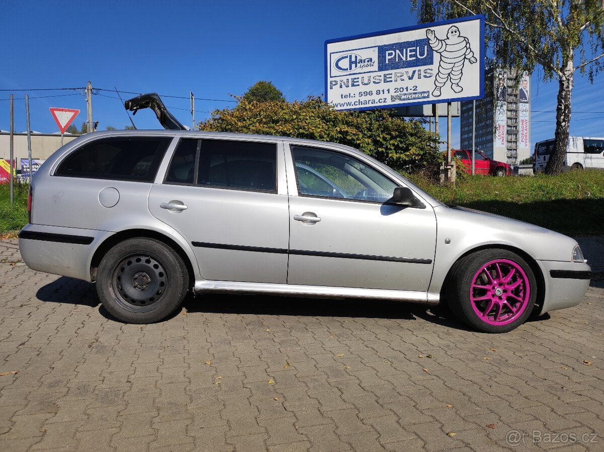 Škoda Octavia 1 combi 1.8T 20V 110kW (AUM) - 2