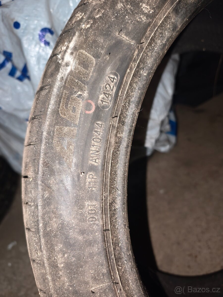 255/40 R19 APLUS A610 - 2