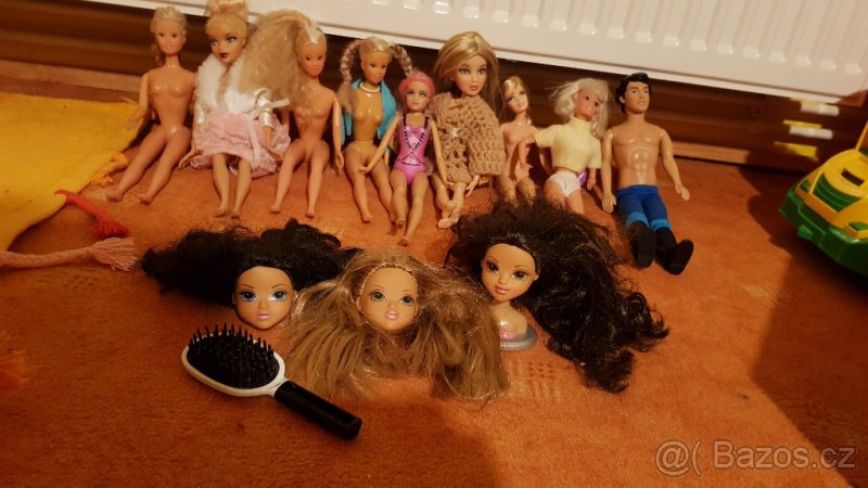 PRODAM STARSI HRACKY. - 2