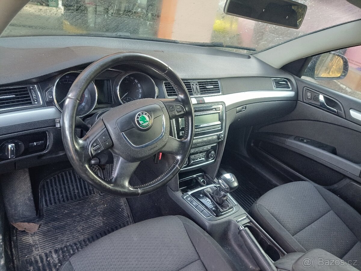 Superb 2 palubní deska - palubka - 2