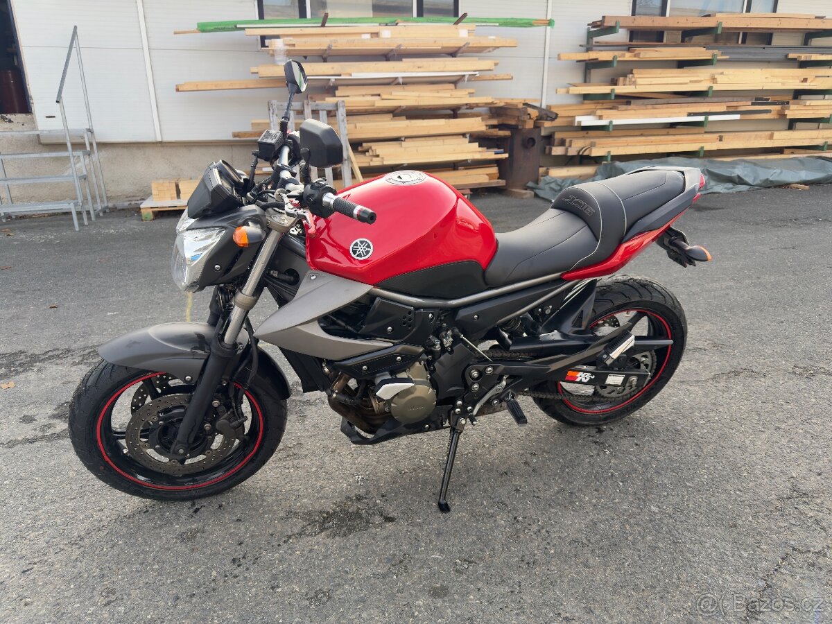 Yamaha XJ6 - 2