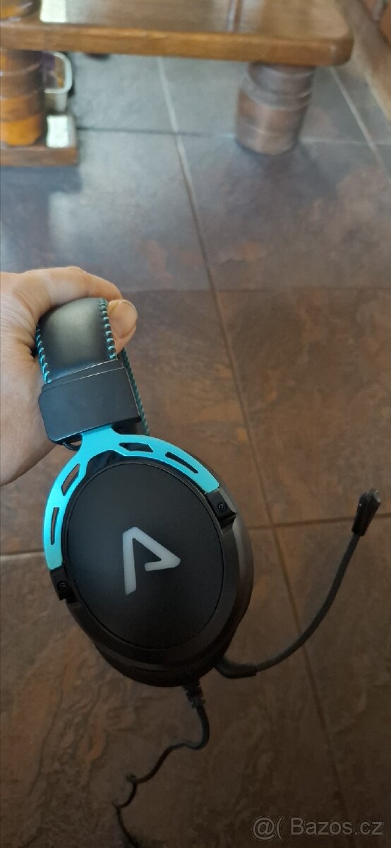 Herní drátová sluchátka Lamax Heroes Defender - 2