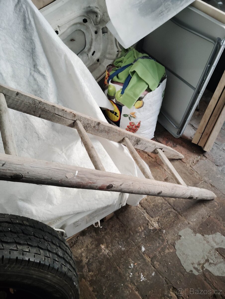 Dřevěný řebřík - 2