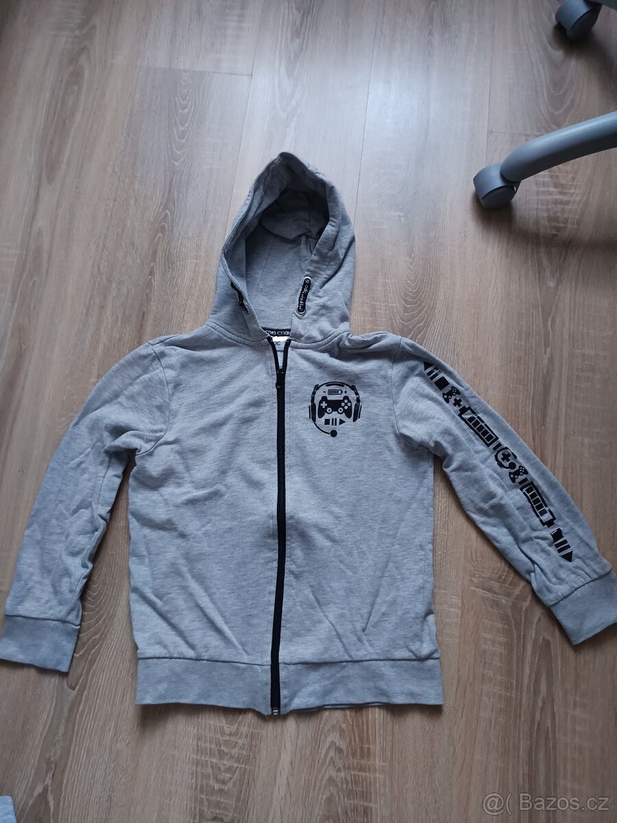 Mikina Bonprix vel. 140/146 - 2