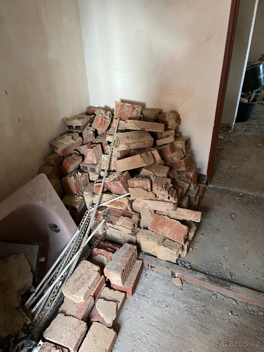 Cihly za odvoz - 2