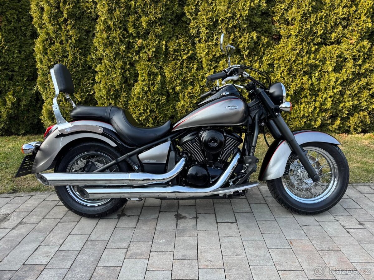 Kawasaki VN900 Classic - 2