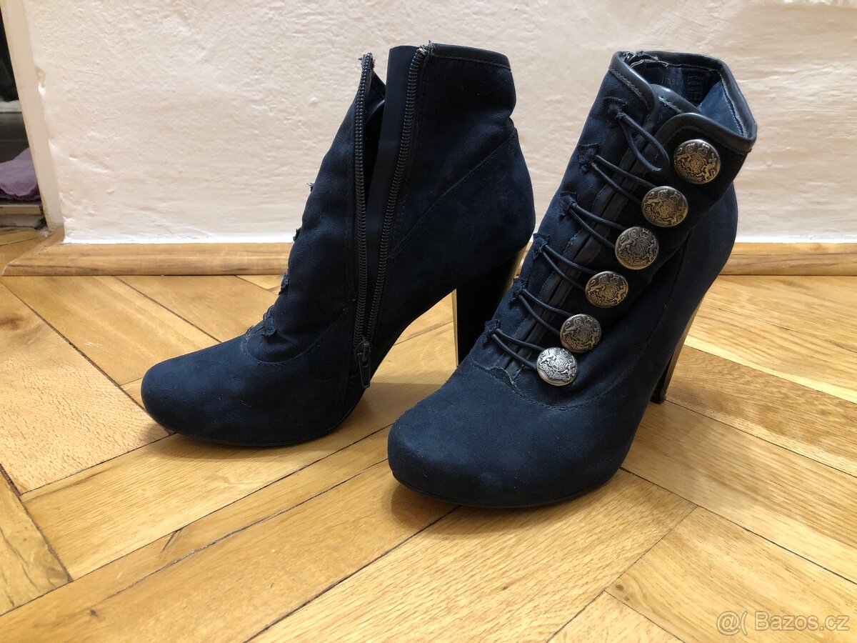 Dámské semišové kozačky vel 39 modrá a černá - 2