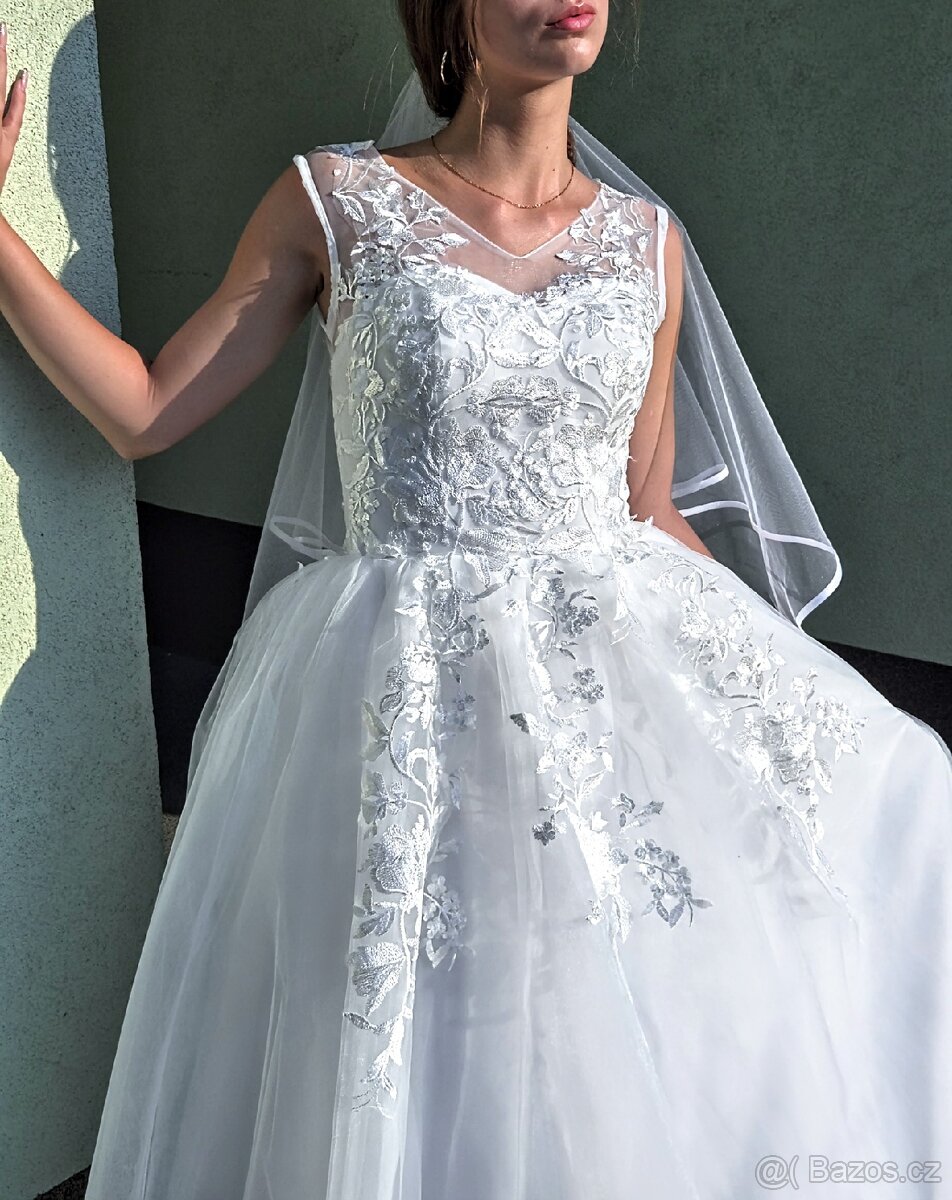 NOVÉ svatební šaty VIVIEN - 2