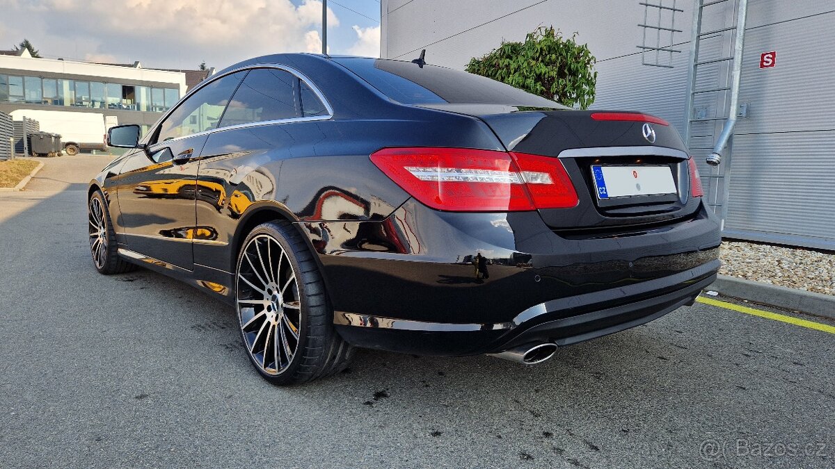 Mercedes- Benz E350 CDi 170kw Coupe - AMG - 2