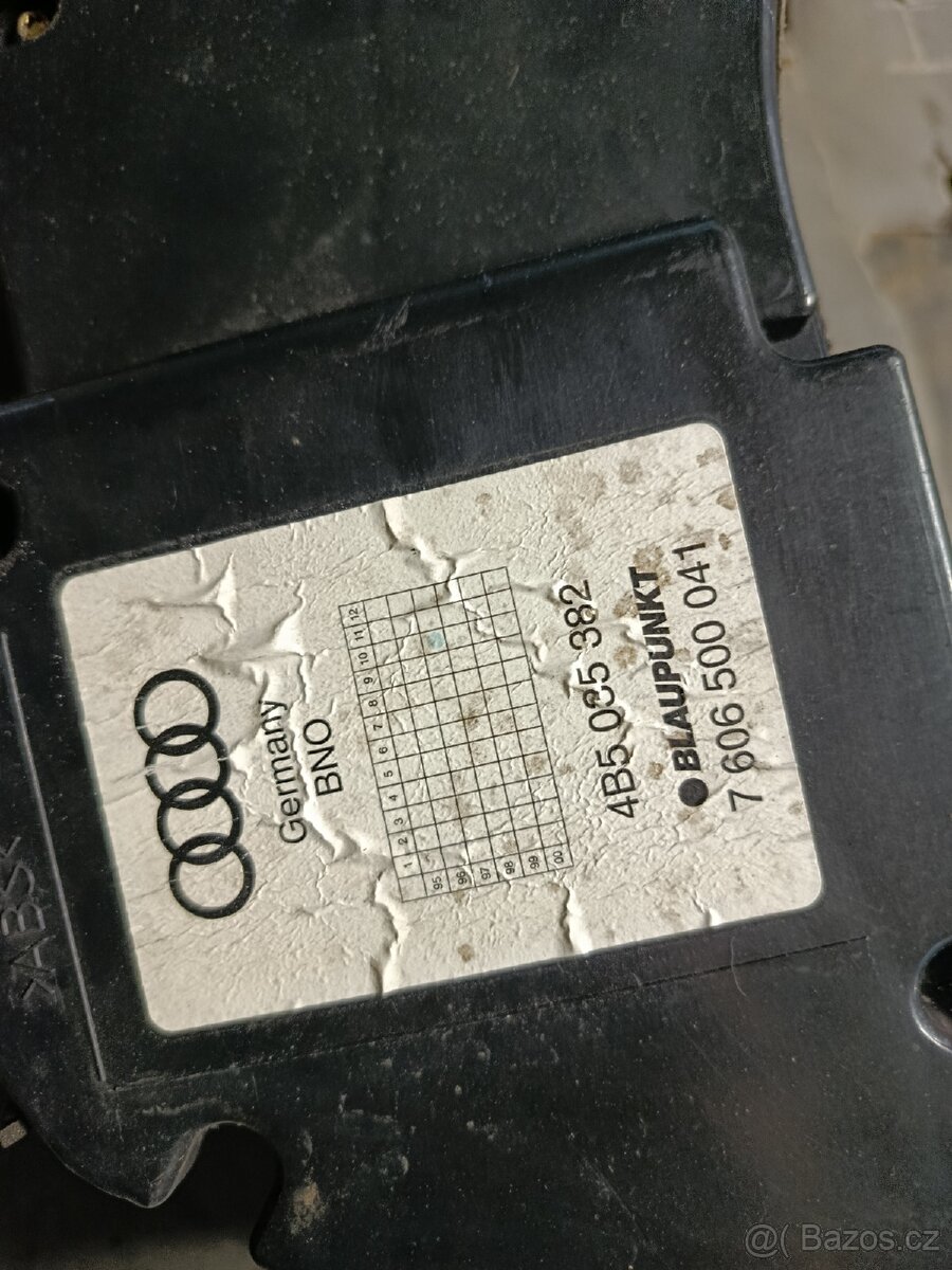 Subwoofer audi - 2