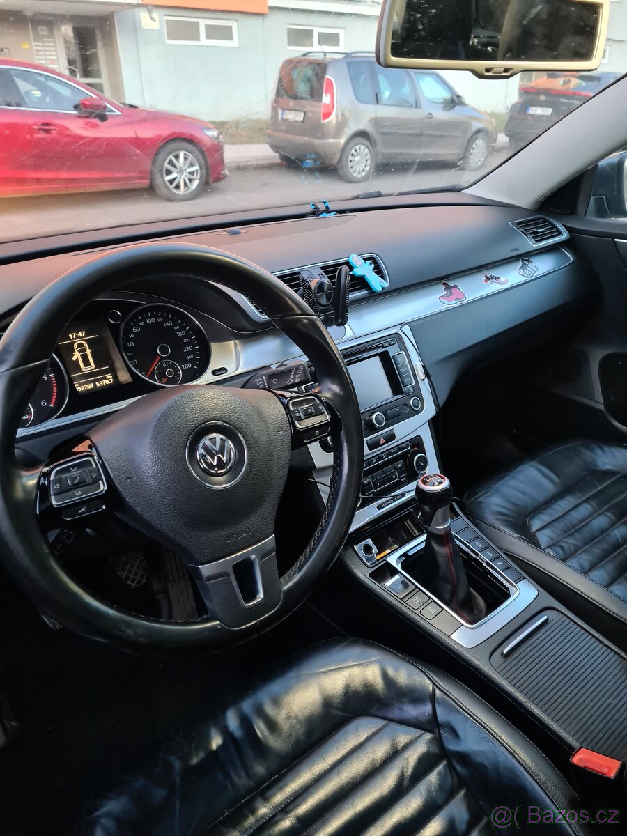 Volkswagen passat b7 2.0 tdi 2011 - 2