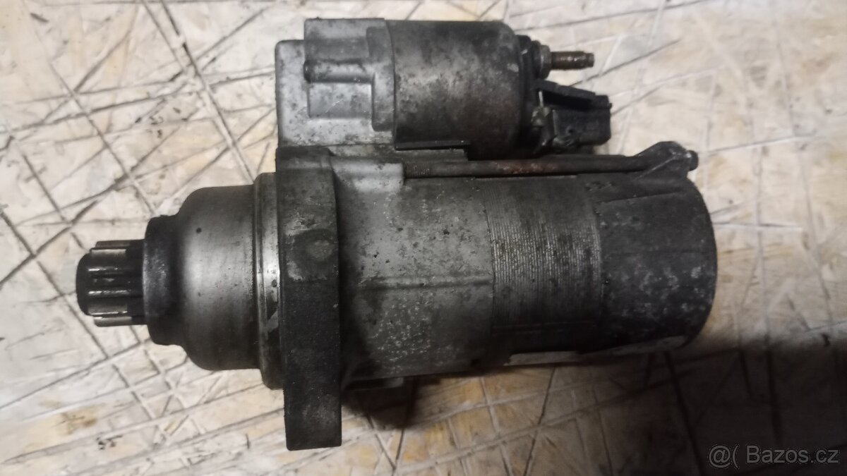 Startér WV Passat B 6 - 2