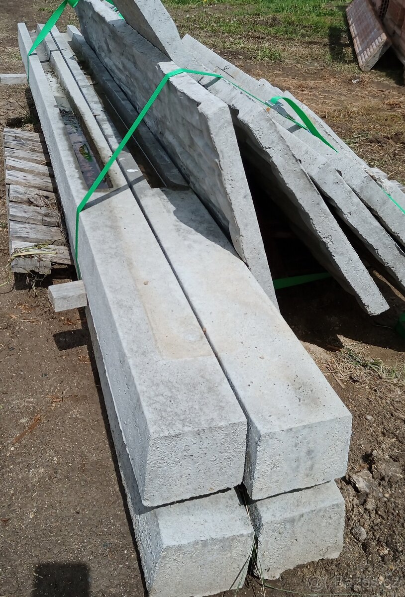Betonový plot - desky, sloupek - 2