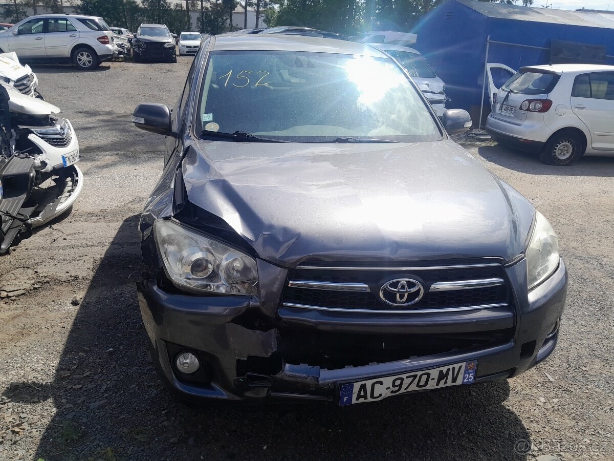 Toyota Rav4 2,2 D-4D 150 4X4 - 2
